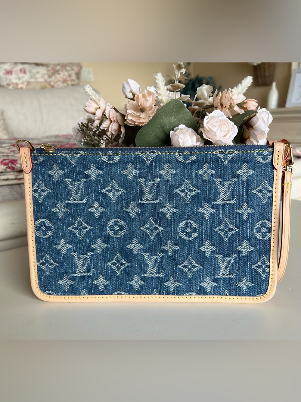 LOUIS VUITTON Monogram Denim Carryall MM Pochette Blue 💙 Like New - Picture 2 of 16